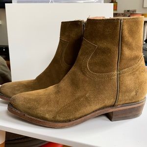 FRYE BILLY INSIDE ZIP BOOTIE 8.5